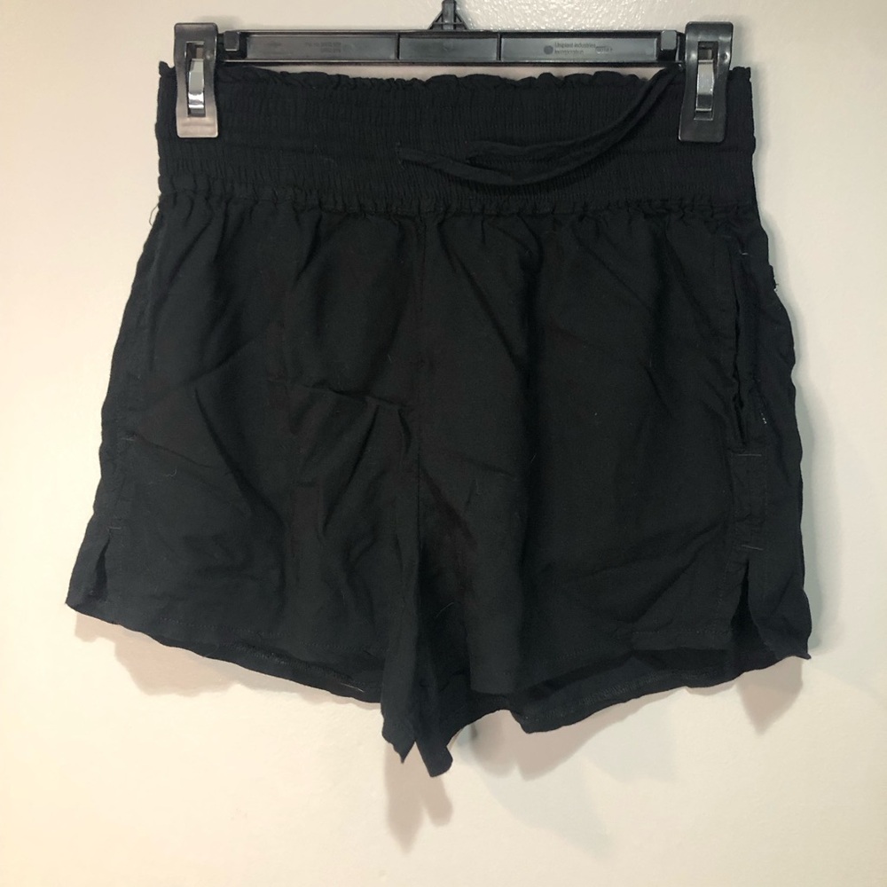 Abercrombie and Fitch Flowy Shorts XS